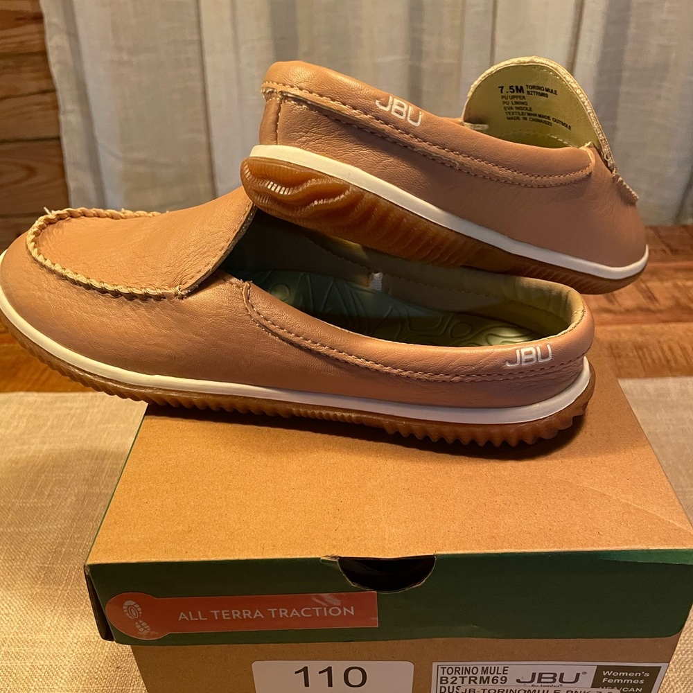 Women’s JBU Mules- 7 1/2